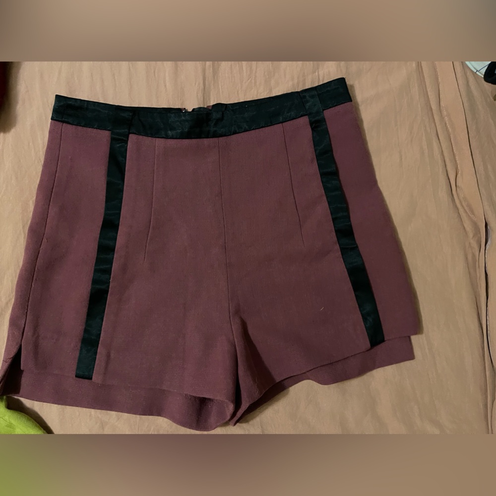 Short - Picture 4 of 6